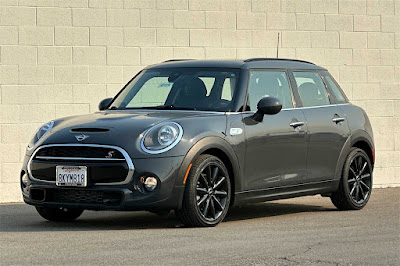 2019 MINI Cooper S Signature