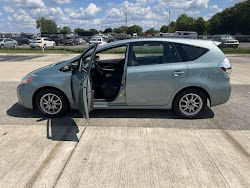 2013 Toyota Prius v Two