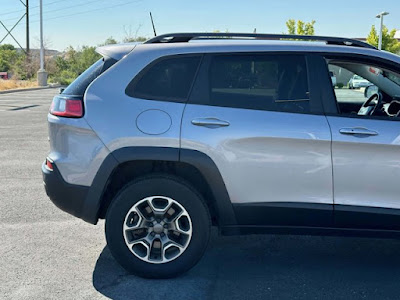 2020 Jeep Cherokee Trailhawk