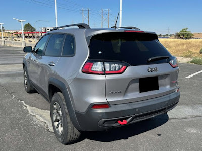 2020 Jeep Cherokee Trailhawk