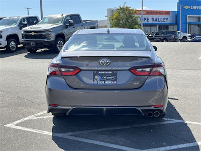 2022 Toyota Camry SE