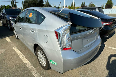 2014 Toyota Prius Plug-In BASE