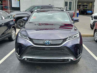 2024 Toyota Venza XLE