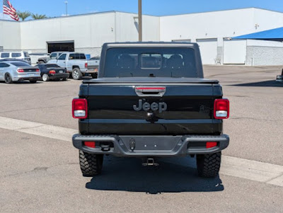 2021 Jeep Gladiator Willys