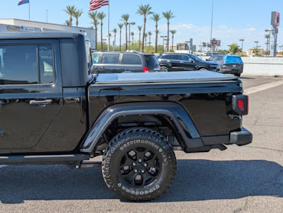 2021 Jeep Gladiator Willys