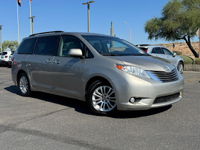 2015 Toyota Sienna XLE