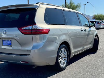 2015 Toyota Sienna XLE