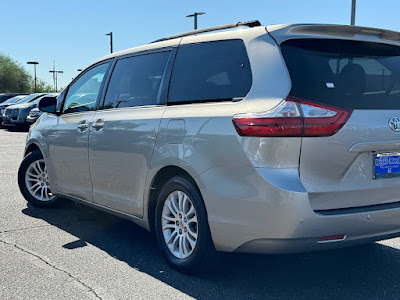 2015 Toyota Sienna XLE