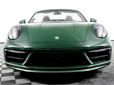 2022 Porsche 911 Carrera GTS Irish Green Cabriolet