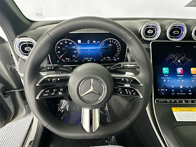 2025 Mercedes-Benz GLC