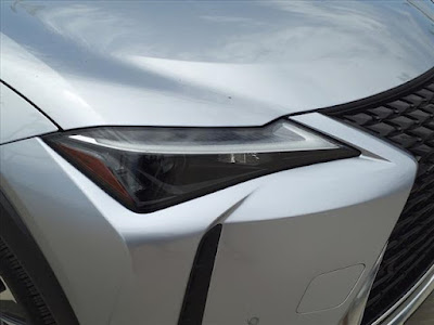 2023 Lexus UX 250h Base