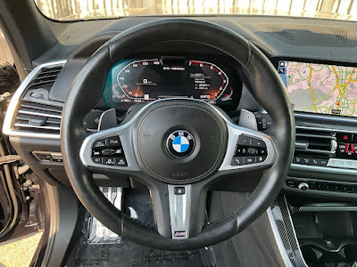 2022 BMW X5 M50i