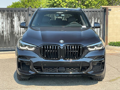 2022 BMW X5 M50i