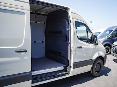 2025 Mercedes-Benz Sprinter Cargo Van