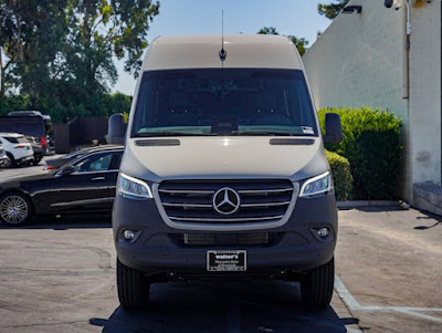 2025 Mercedes-Benz Sprinter Cargo Van