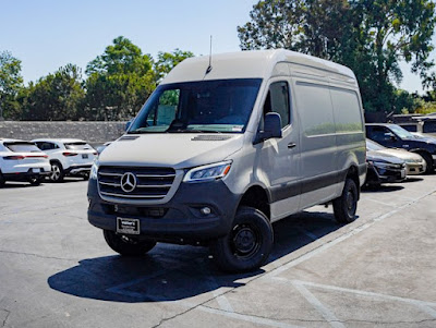 2025 Mercedes-Benz Sprinter Cargo Van