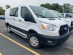 2022 Ford Transit-250 Base