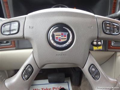 2004 Cadillac Escalade ESV SUV
