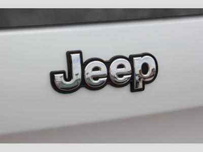 2014 Jeep Cherokee Sport SUV