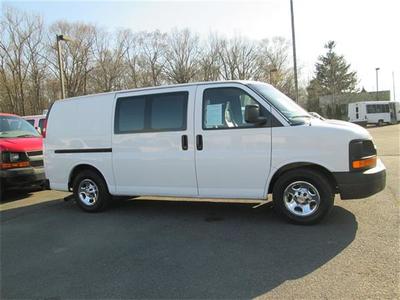 2004 Chevrolet Express 1500 Cargo Van Van