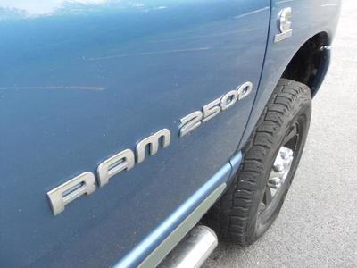 2006 Dodge Ram 2500 ST ST 4dr Quad Cab Truck