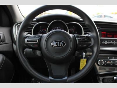 2015 Kia Optima LX Sedan