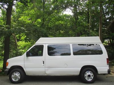 2007 Ford E-Series Wagon E-150 XL Van