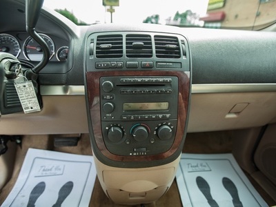2005 Chevrolet Uplander LS Van