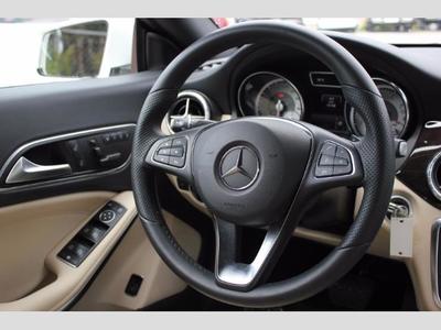 2015 Mercedes-Benz CLA CLA250 Sedan