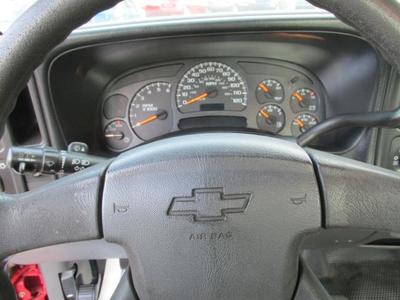 2005 Chevrolet Silverado 2500 2500HD 6.0L V8 4x4 Truck