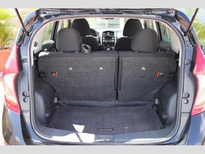 2015 Nissan Versa Note SV Hatchback