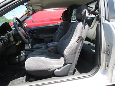 2004 Chevrolet Cavalier LS Coupe