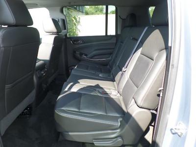 2016 Chevrolet Suburban LT.4X4LOADED, SUNROOF, DVD.PWR  SUV