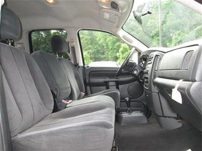 2005 Dodge Ram 1500 SLT 4dr Quad Cab Pick Up Hemi 5 Truck