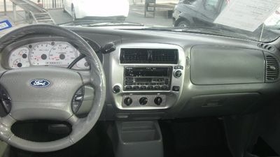 2003 Ford Explorer Sport Trac XLT