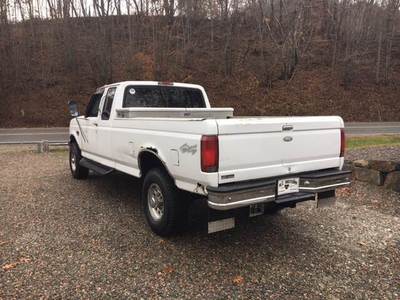 1997 Ford F-250 HD 4WD SuperCab 8 Ft Box
