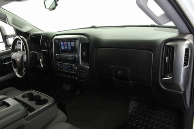 2015 Chevrolet Silverado 1500 2WD Crew Cab 143.5" LT w/1LT