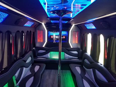 2010 Ford E-450 Party Bus