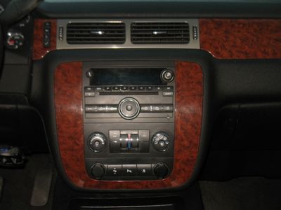 2008 Chevrolet Tahoe 1500 8 PASSENGER
