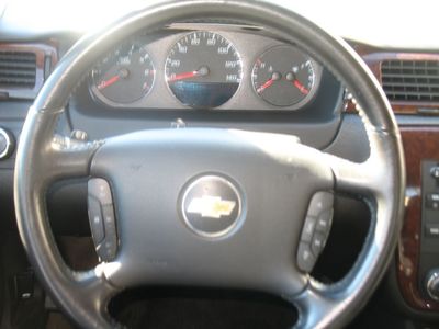 2011 Chevrolet Impala FRONT BUCKET SEATS
