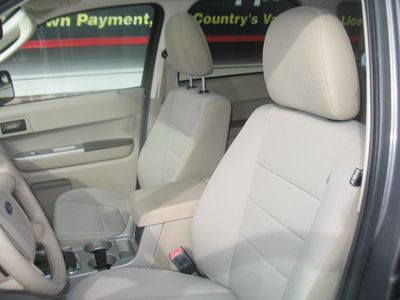 2011 Ford Escape MOON ROOF