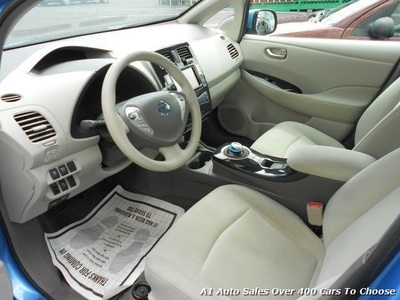 2011 Nissan Leaf SL Hatchback