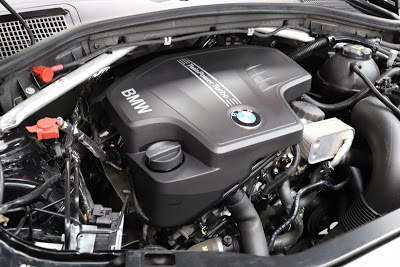 2017 BMW X4 xDrive28i M Sport Pkg X Series