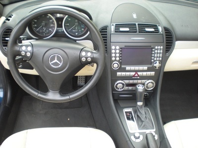 2005 Mercedes-Benz SLK350 Convertible