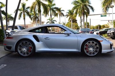 2015 Porsche 911 2dr Coupe Turbo